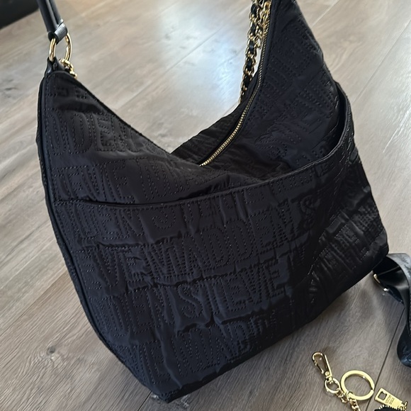 STEVE MADDEN BLK/GLD NYLON PUFF HOBO - Picture 2 of 10